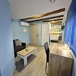 Feeling Home - Suites&Rooms